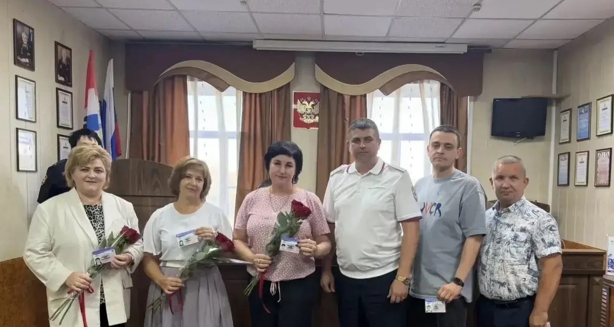 В Татарском районе вручили удостоверения новому составу Общественного совета при МО МВД России «Татарский»